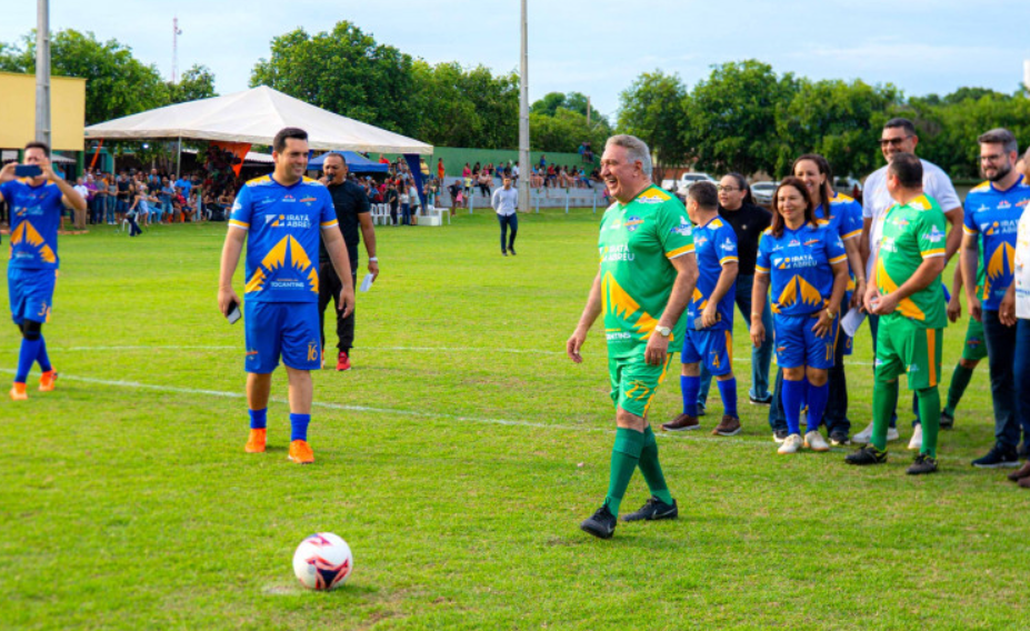 Governador prestigia futebol solidário e reforça apoio ao Vale do Araguaia