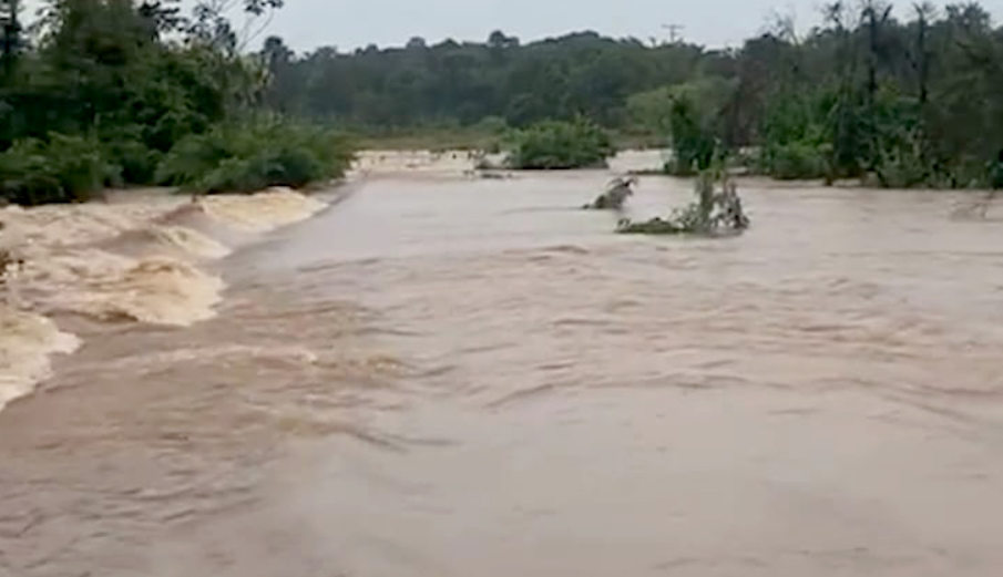 Governador Wanderlei Barbosa anuncia força-tarefa para atender regiões afetadas pelas fortes chuvas no Tocantins