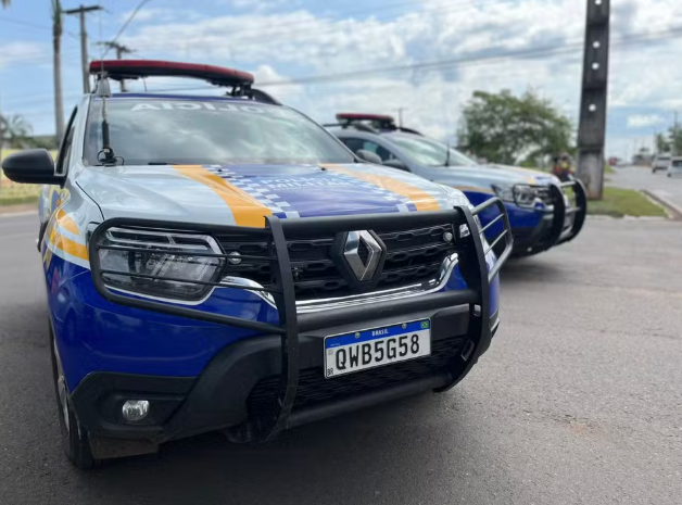 Criminosos se passam por falsos policiais, invadem casa e matam homem, em Palmas