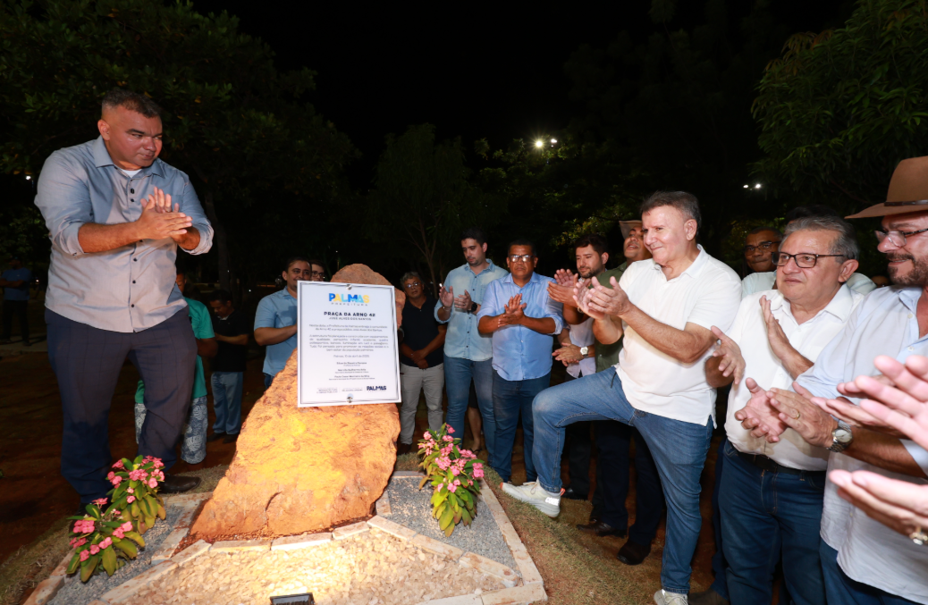 Prefeitura de Palmas entrega revitalização da praça José Alves dos Santos na Arno 42