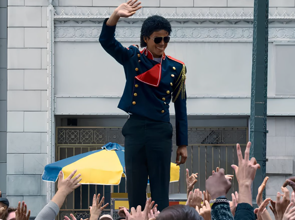 Filme de Michael Jackson explode e quebra recorde