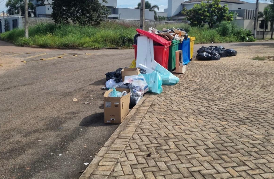 Entenda diferença entre lixo comum e material reciclável e como realizar descarte correto nos ecopontos de Palmas