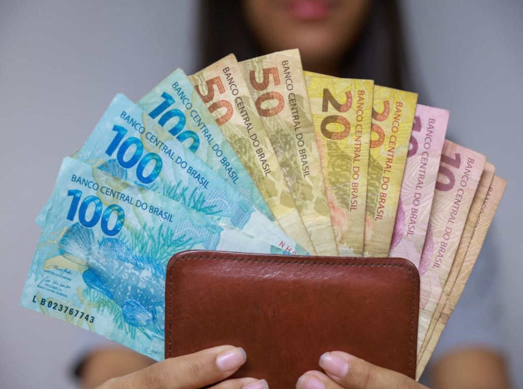 Prefeitura de Palmas paga salário de servidores nesta sexta-feira, 31