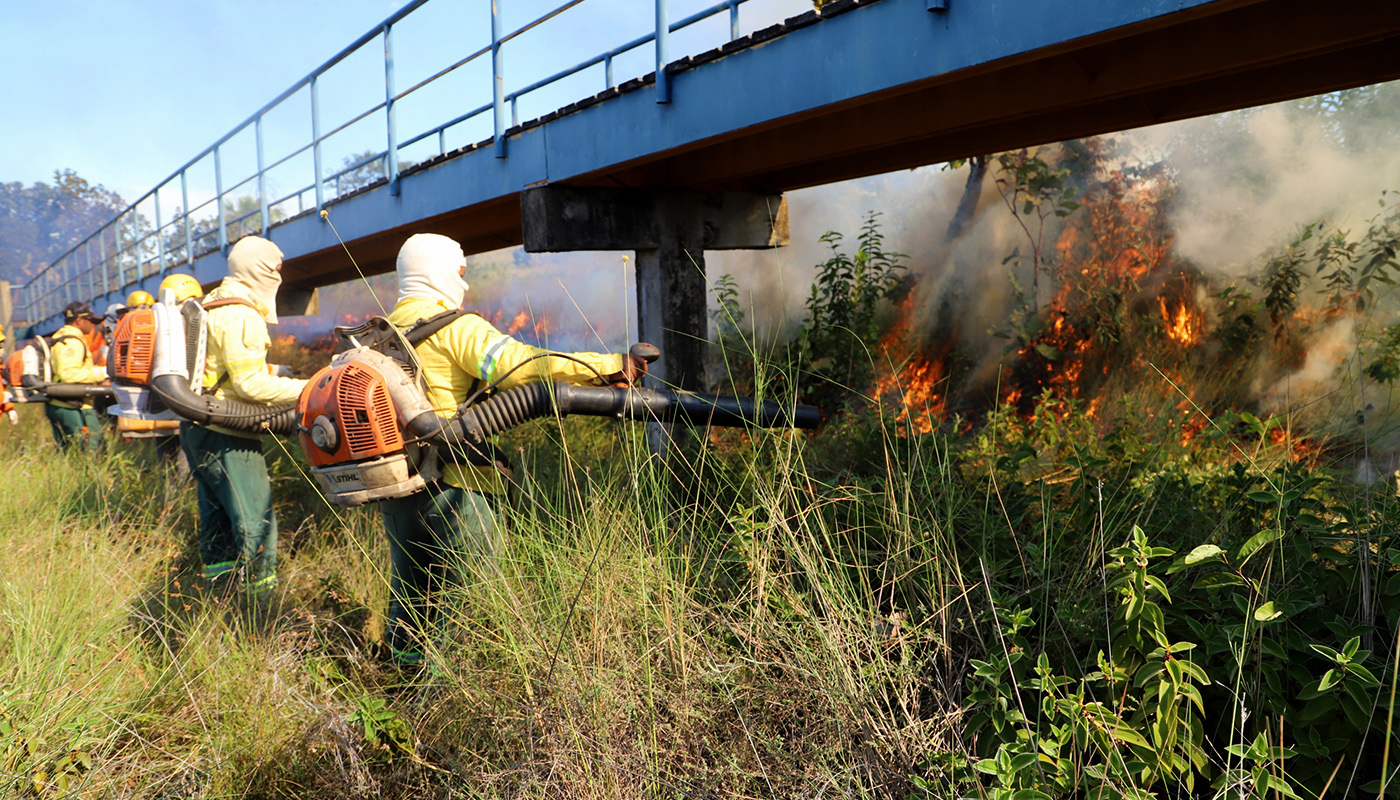 F1-brigadistas -prevenção e combate aos incêndios florestais – Foto-Vinicius Venâncio-GovTO (1) Contrato de colaboração financeira com o BNDES formaliza execução de mais de R$ 56 milhões do Fundo Amazônia no Tocantins